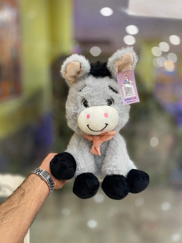الاق پشمالو سال به گردن